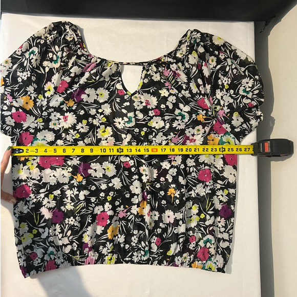 TORRID Women's Sheer Floral V Neck Back Cutout Elastic Sleeve Blouse Plus Size 3 - Picture 8 of 9